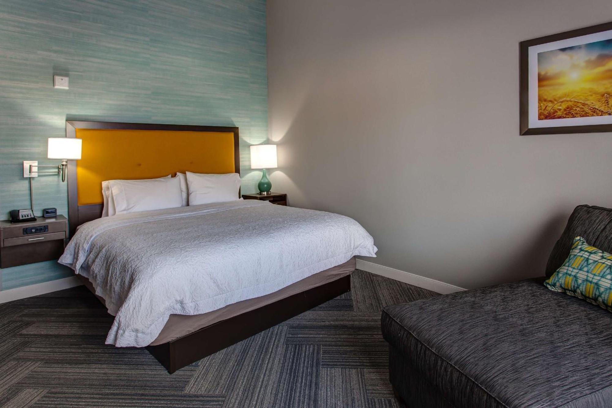 Hampton Inn & Suites-Wichita/Airport, Ks Esterno foto